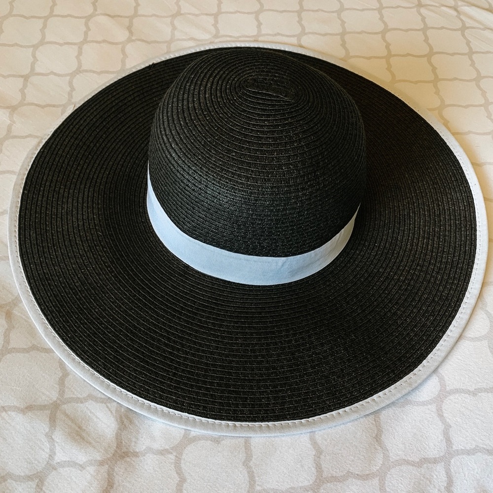 Wide Brim Floppy Sun Hat